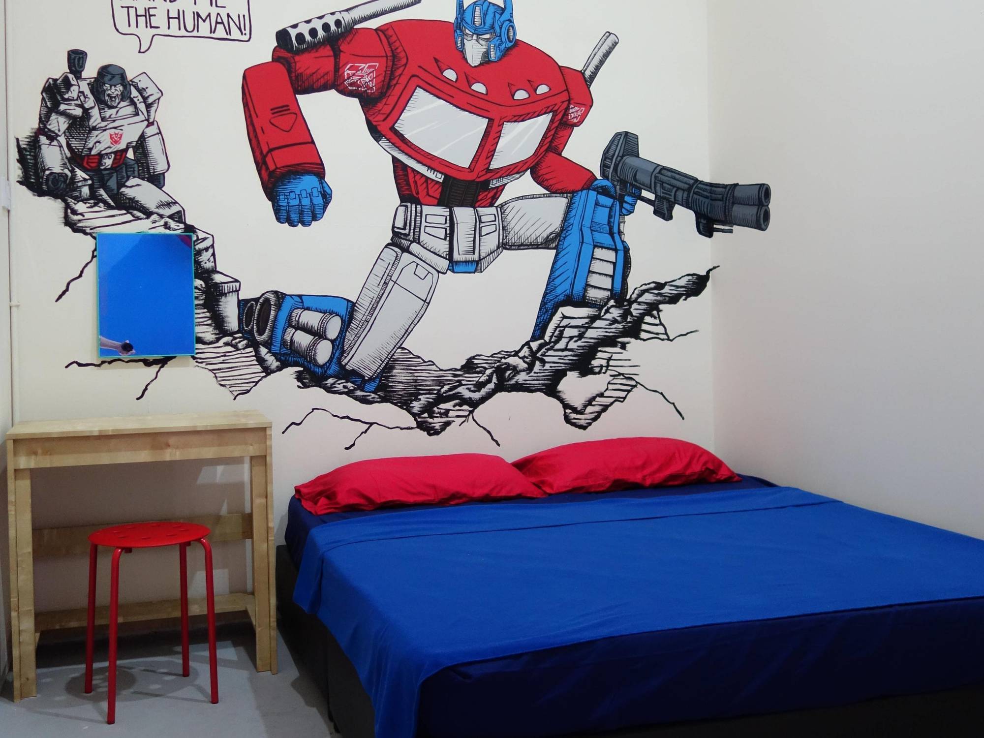 Hero Hostel Kuching Extérieur photo
